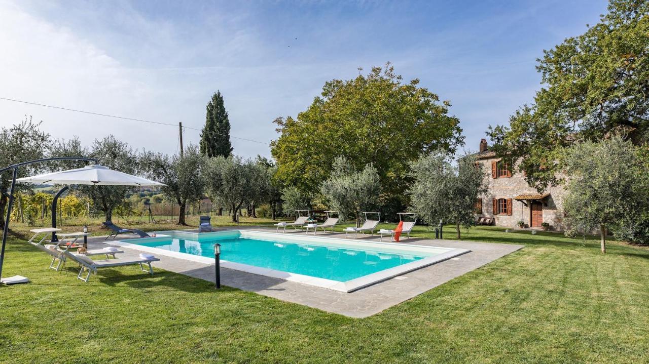 Casale Le Tre Querce 8&1, Emma Villas Orvieto Exteriör bild