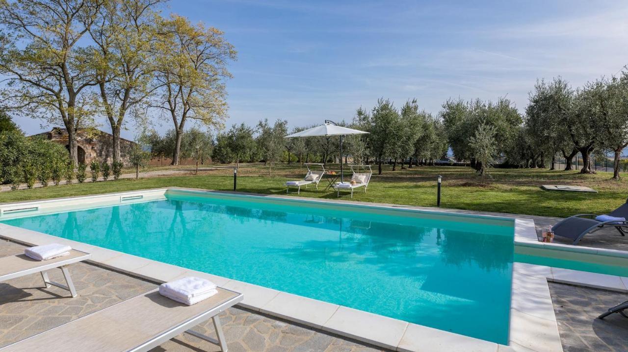 Casale Le Tre Querce 8&1, Emma Villas Orvieto Exteriör bild