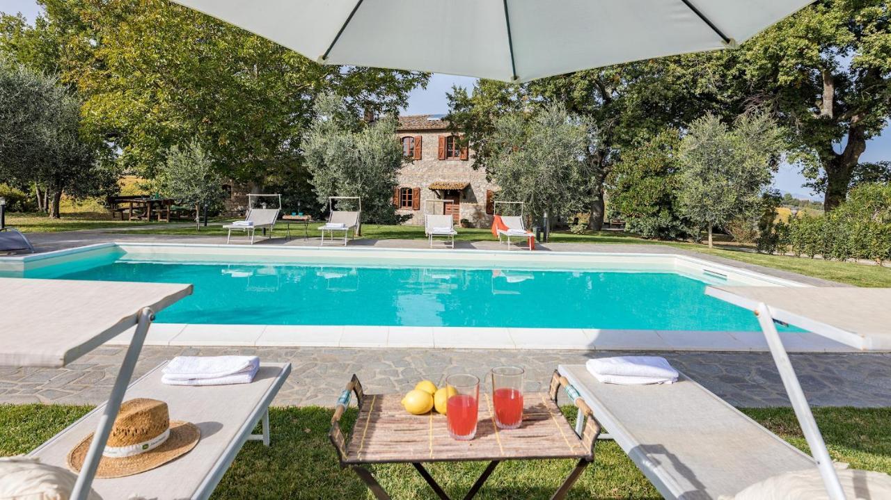 Casale Le Tre Querce 8&1, Emma Villas Orvieto Exteriör bild