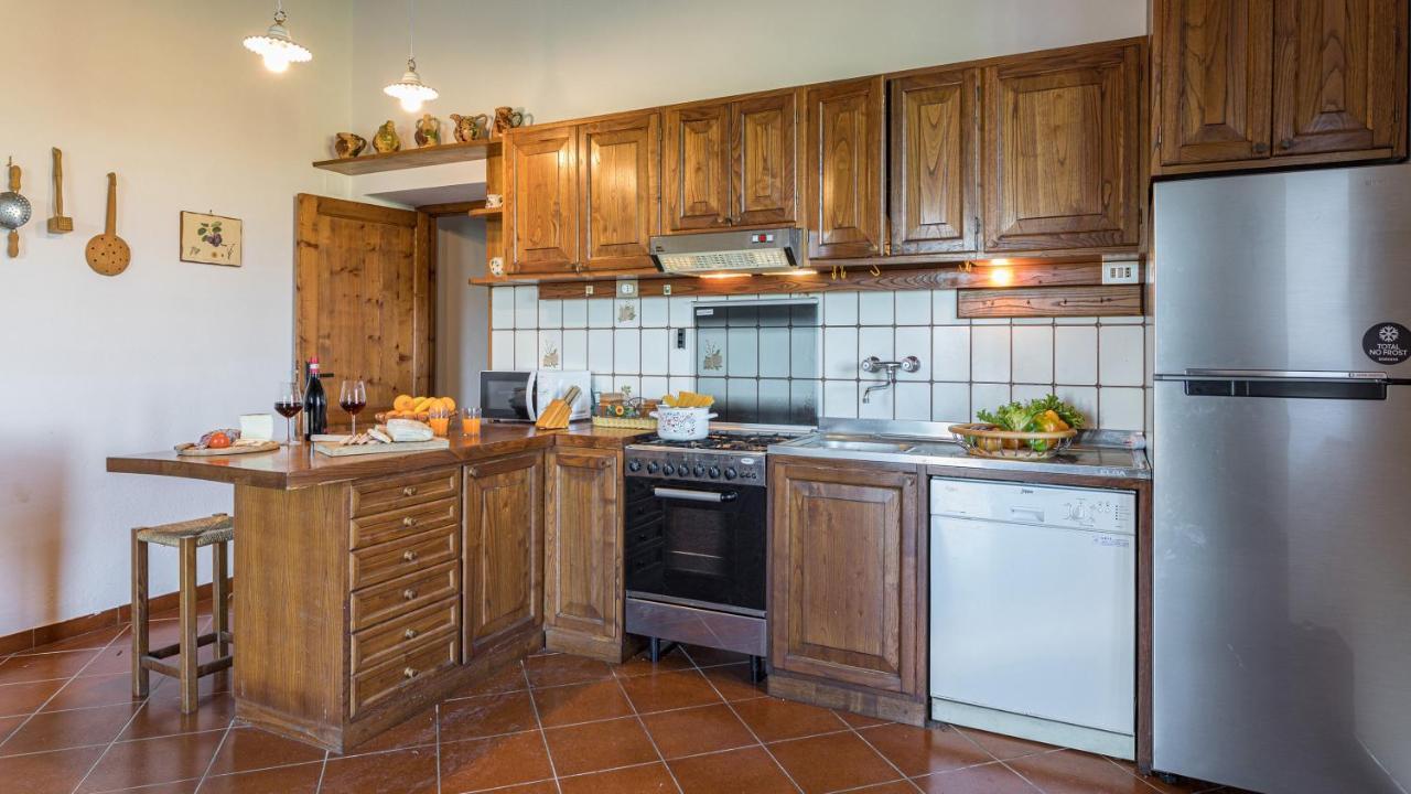 Casale Le Tre Querce 8&1, Emma Villas Orvieto Exteriör bild